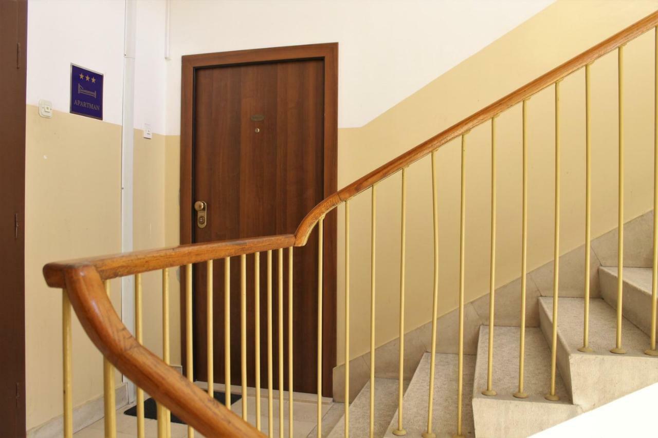 Kate'S Apartment Σπλιτ Εξωτερικό φωτογραφία